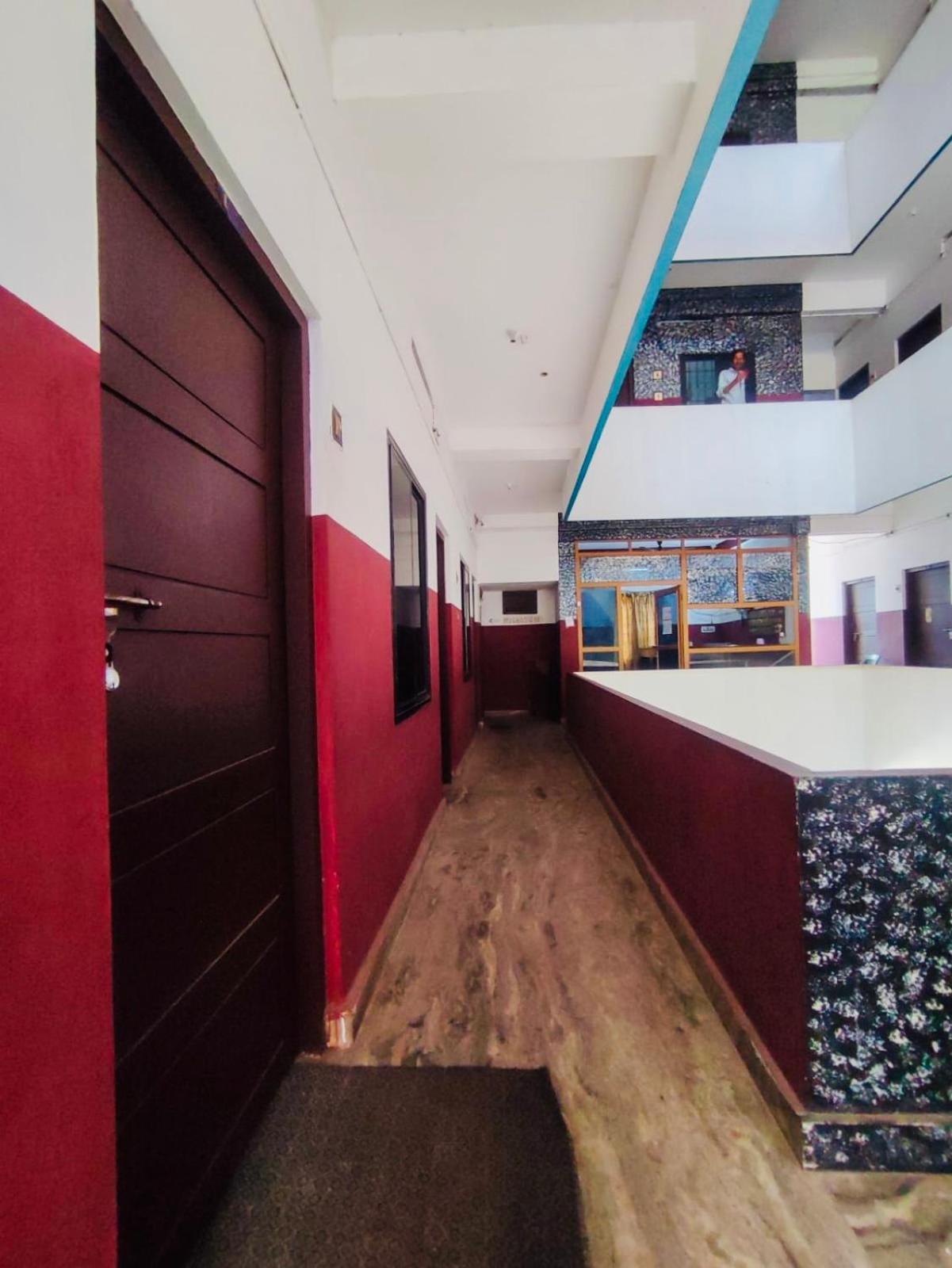 Omega Tourist Home Thrissur 외부 사진